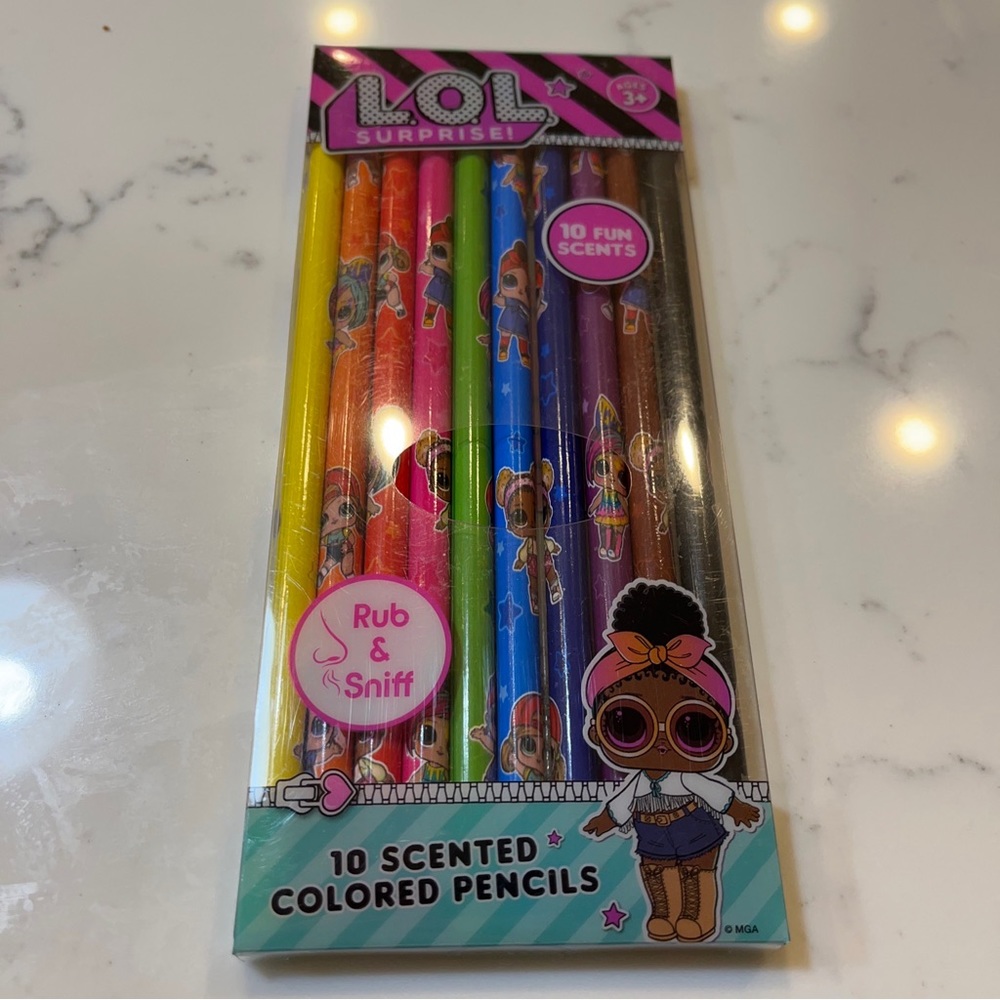 L.O.L. SURPRISE! 10 FUN Scented Colored Pencils - rub n sniff - new in packaging